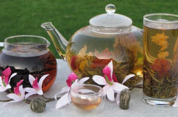 Kvetoucí čaj